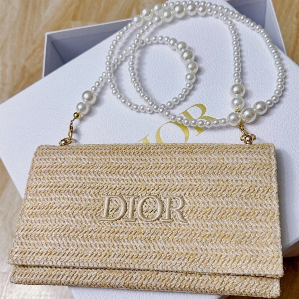 Dior Straw Clutch with Pearl Strap in Natural Beige and White